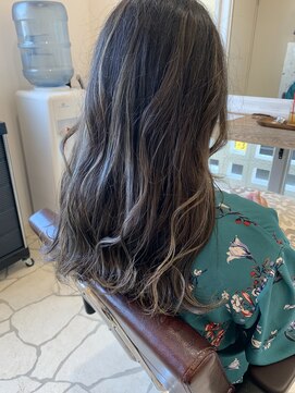 グロウウルマ(GLOW uruma) ナチュラルハイライト