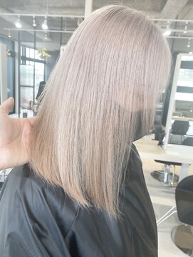 リア 近鉄八尾店(Lia) ホワイトパール