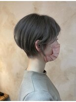 ヘアーリゾートガーデン 南林間店(Hair Resort Garden)&nbsp;オリーブグレーがクールな韓国風ショートボブ