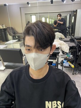 エイル 北堀江(Eir) 【韓流ガイルヘア】