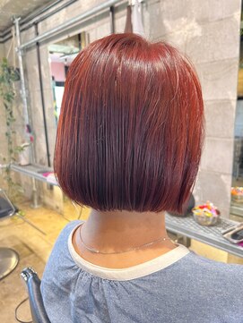 アイノート aino+oto チェリーレッドカラーボブ