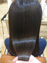 オリーブスバイネオリーブ(Olive's by neolive)&nbsp;斜めバング/グレージュカラー/デザインカラー/髪質改善/新宿