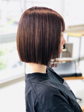 グランデュール 東静岡池田店(GRANDEUR) 切りっぱなしボブ透明感ショコラベージュ丸みショート韓国20代