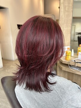 ロックワークオレンジ 西中島店(ROCK WORK ORANGE) ハイライトで白髪ぼかし！　動きのあるウルフカット