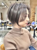 セラ(cella)&nbsp;グレージュハイライト×ショート【岡村大介】