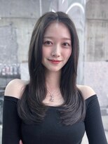 フィヴェント(Fivent)&nbsp;黒髪ボブルフネビージュ小顔ワンレン顔まわり韓国レイヤーカット