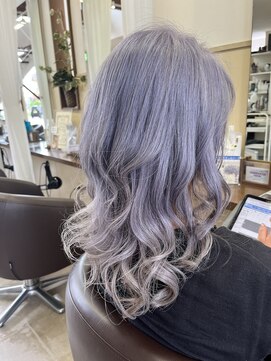 コアフィールフィス(COIFFURE fils) 《見附 今町》