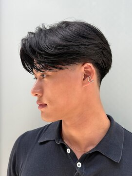 ニコ トウキョウ(nico TOKYO) テーパーフェード×センターパート