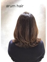 アルム(arum)&nbsp;上品に揺れる大人ミディレイヤー