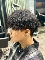 アノ(Ano.)&nbsp;大分シャドウパーマメンズマッシュ波巻きパーマツイストパーマ
