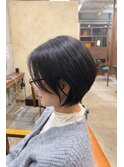 乾かすだけでまとまるショートボブ/艶カラー