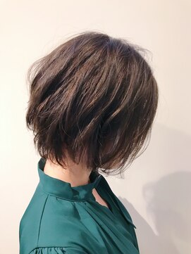 ナイン(9) ◆大人可愛いマッシュ