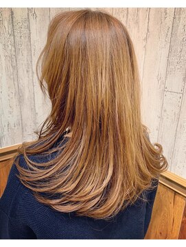 ヘアーメイクスリーク キレイなツヤツヤロング♪