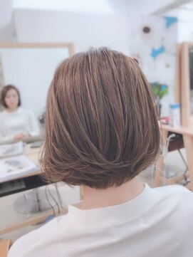 フルブルーム(fullbloom) [西八王子/full bloom]前下がりグラデーション