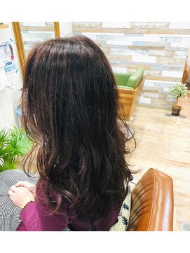 ハウオリ ヘアーワークス(Hauoli hair works) 艶々ピンクブラウン