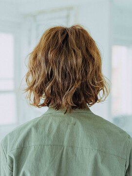 イコール バイ プロデュース 町田駅前店(equal by Produce) ミディアムラフパーマ[学割U24][町田/町田駅]