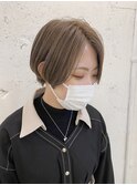ダブルカラー×ベージュカラー×アリサ