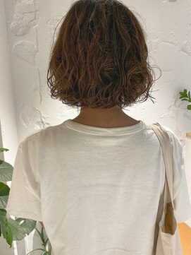 コフィー バイ メルト 吉祥寺(cofy by melt) 【三ツ井純】無造作パーマミニボブショートボブグレージュカラー