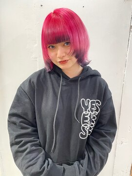 ナツ(Natu.) デザインカラーカット / 中森しゅう