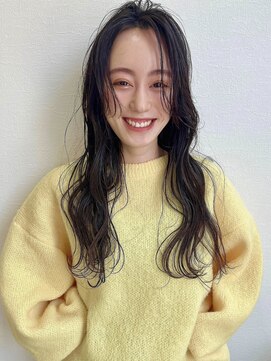 イト(ito.) 柔らかウェーブロング