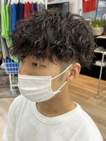 グッドタイムエフティフィフス 横浜西口(GoodTimes ft.fifth)&nbsp;ツイストスパイラルパーマメンズパーマ波巻きパーマツーブロック