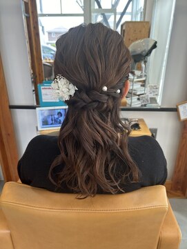 アドラーブル 松崎店(adorable) 【お呼ばれヘアセット】【ハーフアップ】【ヘアセット】