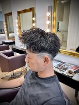 コワファースト  させぼ五番街店(COIFF1RST)&nbsp;フェード×ツイスト☆