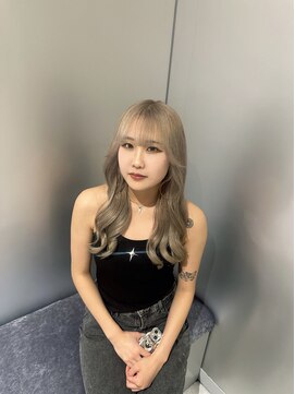 アルーシェ 新宿店(Alushe) ミルクティー×ヨシンモリ