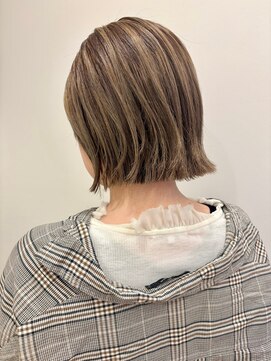 ラヴィズム 長岡店(LUVISM) ボブ/ミディアム/ミニボブ/ショート/切りっぱなし新潟長岡宮関