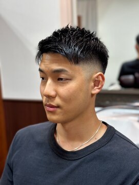 ケースタイル ヘアスタジオ 神保町店(K STYLE HAIR STUDIO) フェード/メンズショート/束感ショート/ビジネス