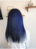 ブルーブラック