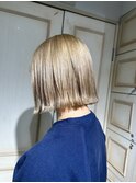 ブリーチ縮毛矯正×切りっぱなしボブ
