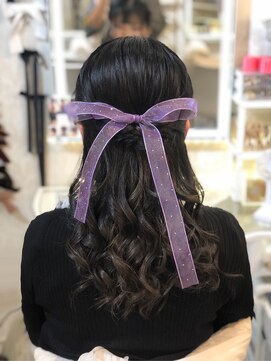 アトリエビューティーアミュ(atelier beauty AmU) 推し活 イベント 量産型 ハーフアップ×リボン