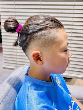 イメージア ボーノ相模大野店(IMAGE-A) 【キッズもイケてる!】マンバンスタイル メンズ刈り上げ