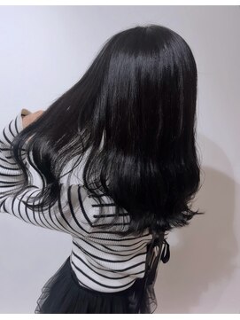 チル(chill) 黒髪でも透明感♪