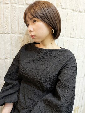 エミヲ 石川町(emiwo) eniwo増田　ショートボブ