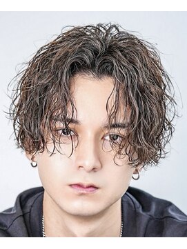 アストラ(ASTRA) MEN’S HAIR/サーフカール/刈り上げセンターパート
