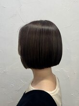 エルズ 大宮店(ailes)&nbsp;《yuzu》ハイライトカラー×ぱつっとボブ[大宮ショート/大宮駅]