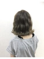 ラウレア(Laule'a)&nbsp;外ハネウェービーカジュアルボブ