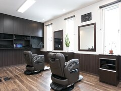 HAIR　SALON　PARIIN