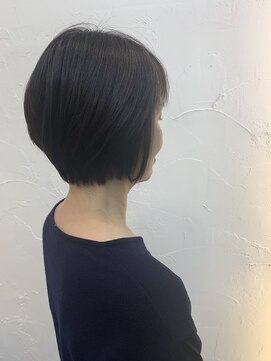 ヘア デザイン ハルプ(hair design HALB) シルキーショートボブ