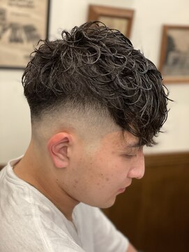 ヒロギンザバーバーショップ 新宿店(HIRO GINZA BARBER SHOP) スペインパーマ