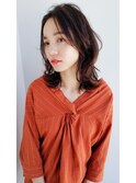 おしゃれ感アップ前髪なしウルフレイヤーくびれミディ