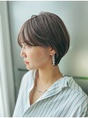 【HOLIDAYS】グレーベージュ×大人ナチュラルショートボブ