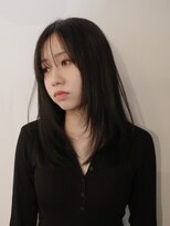 ヨー(Yoh-)&nbsp;【レイヤーカット/阿部達哉】顔周り/前髪/ウルフ/黒髪ロング