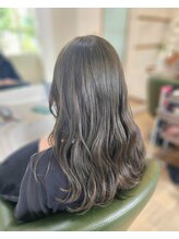 シャイン(SHINE) オリーブグレージュ