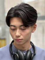 レタッチ バイ フィフス 天神大名(RETOUCH by fifth)&nbsp;ニュアンスパーマセンターパートメンズカットシャドウパーマ眉毛