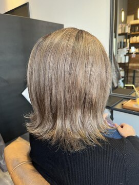 スーリール 九産大前店(Sourire) 明るい白髪染め