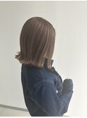 ハイライト/ベージュカラー/白髪ぼかし/外ハネ