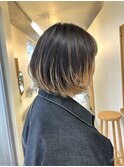 黒髪ミニボブレイヤーブロンドエンドカラーハイライト